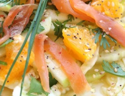 Salade de fenouil, orange et truite fumée