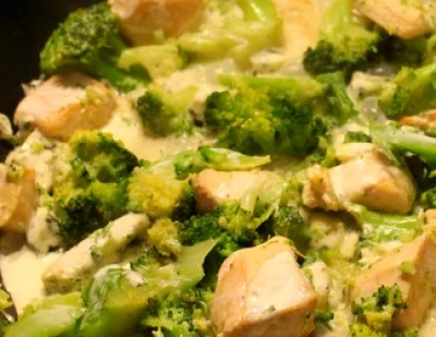 recette Blanc de poulet au brocoli et bleu d'Auvergne