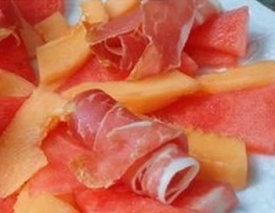 Carpaccio de melon et pastèque au jambon de pays