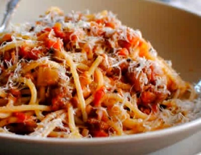 Spaghetti bolognaise aux lentilles et champignons