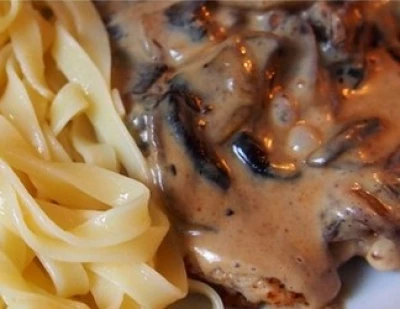 recette Escalopes de veau à la crème et champignons