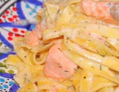 Tagliatelles au Saumon frais et à l'aneth