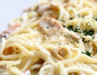 Spaghetti fraîches au saumon et pesto d'aneth