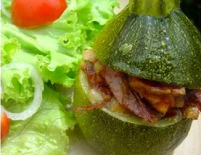 recette Courgettes rondes farcies au confit de Canard