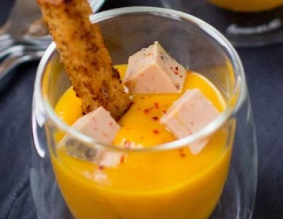 recette Velouté de potimarron aux épices, foie gras et mouillette de pain d’épices