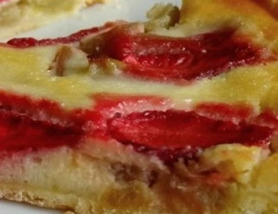 Tarte fraise et rhubarbe