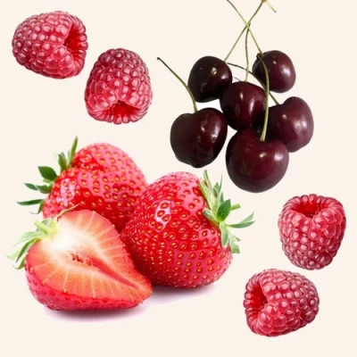 C'est la pleine saison des fruits rouges : fraises, framboises et cerises ... Miammm !