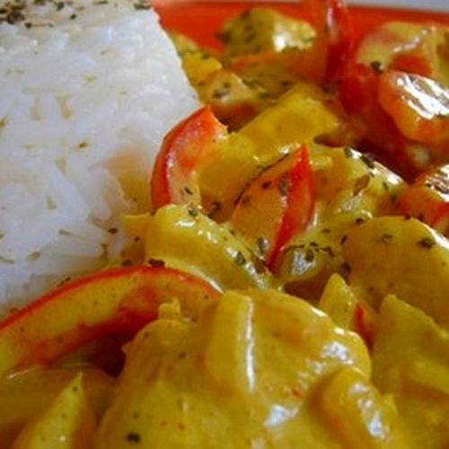 Curry de poulet aux poivrons rouges