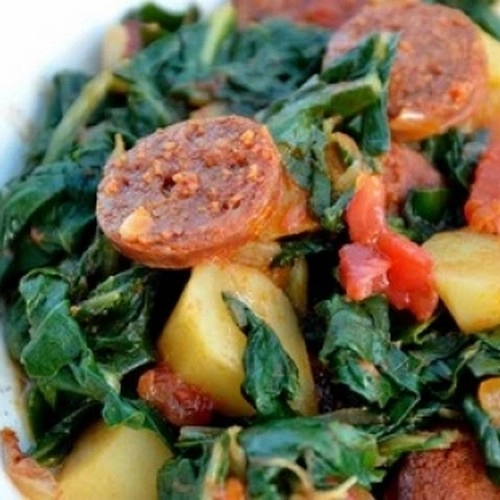 Blettes au chorizo et sauce tomate